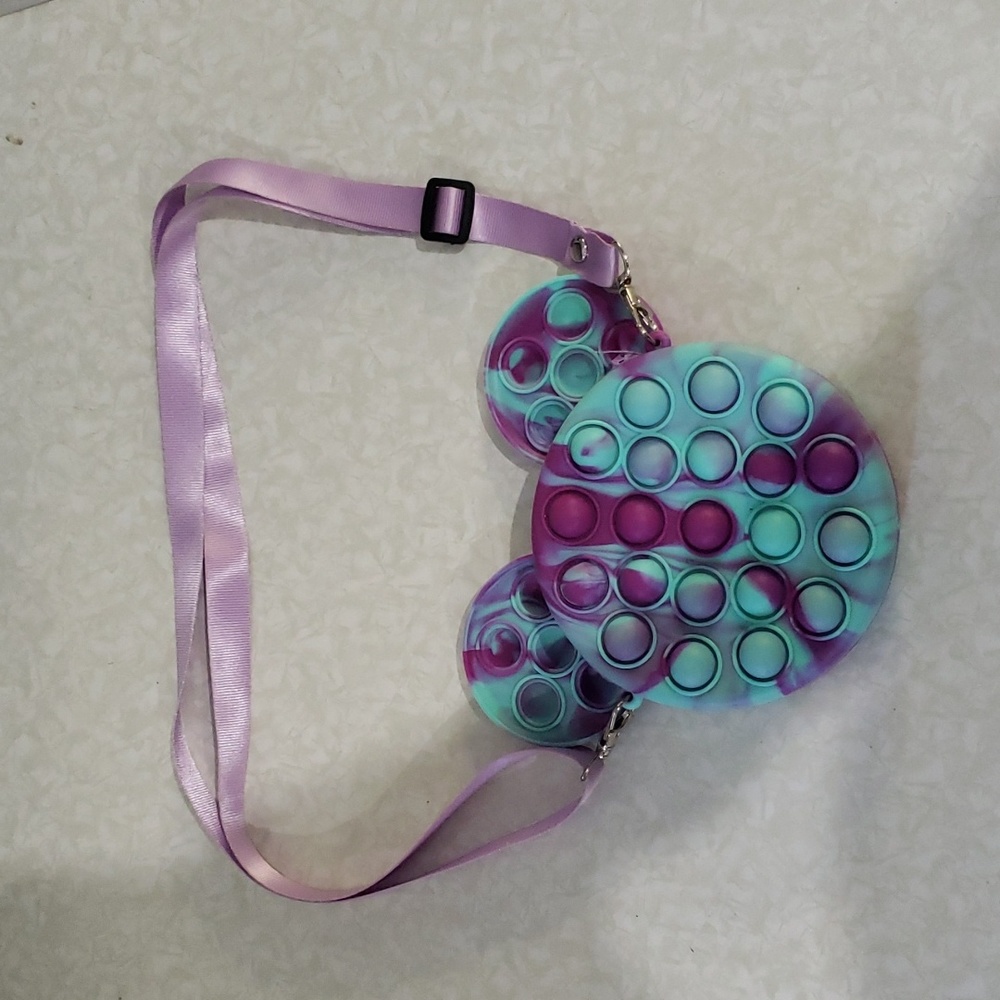 Minnie Mouse Pop it fidget Crossbody purseโ and handbag for girls.